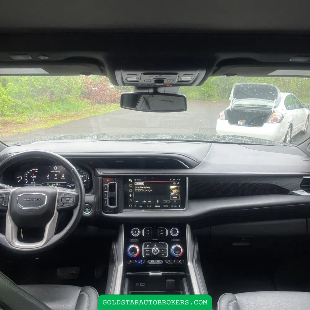 2023 GMC Yukon Denali