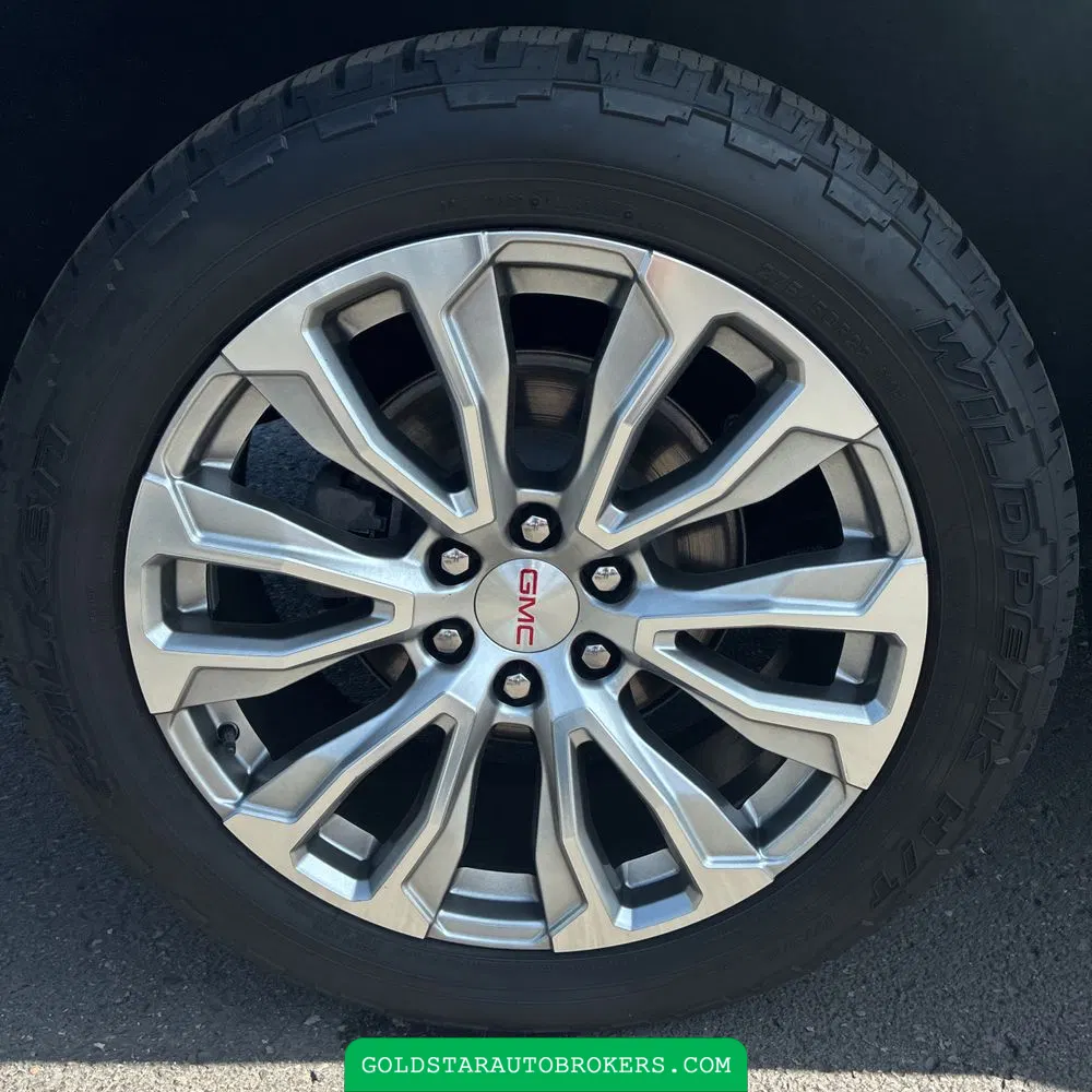 2024 GMC Yukon Denali