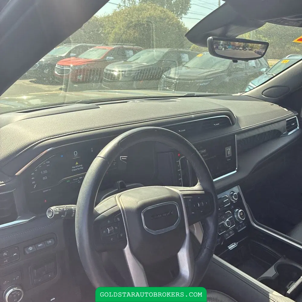 2024 GMC Yukon Denali