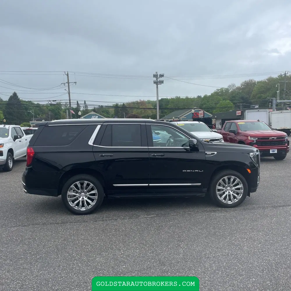 2023 GMC Yukon Denali