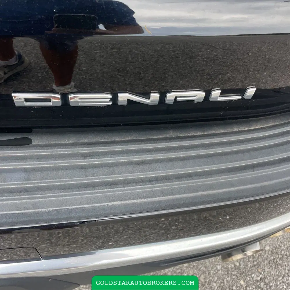 2023 GMC Yukon Denali