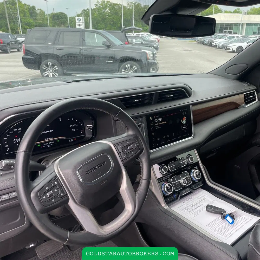 2023 GMC Yukon Denali