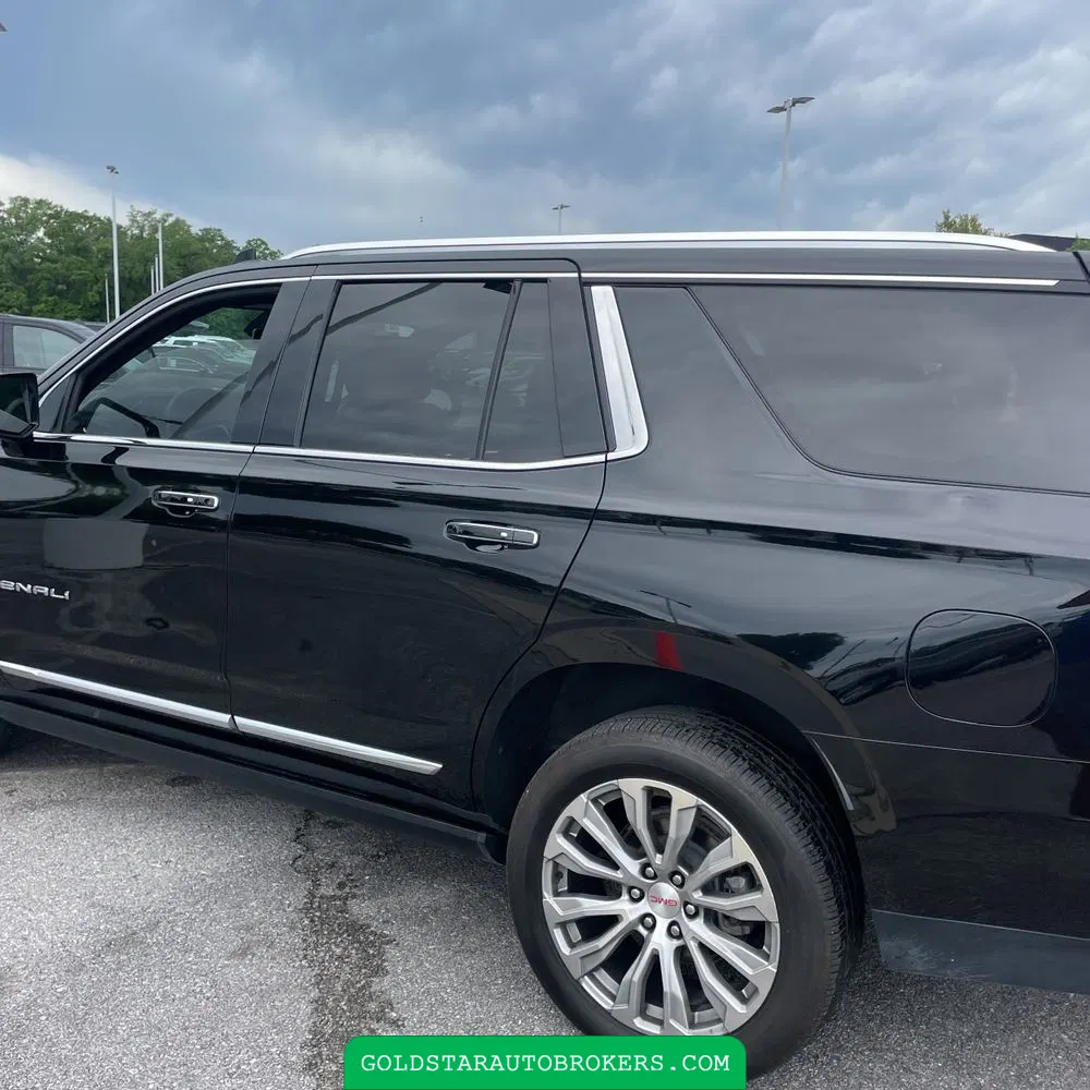 2023 GMC Yukon Denali