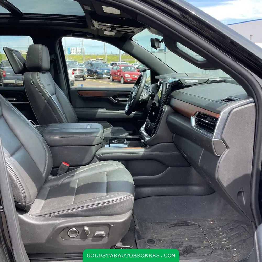 2025 GMC Yukon Denali