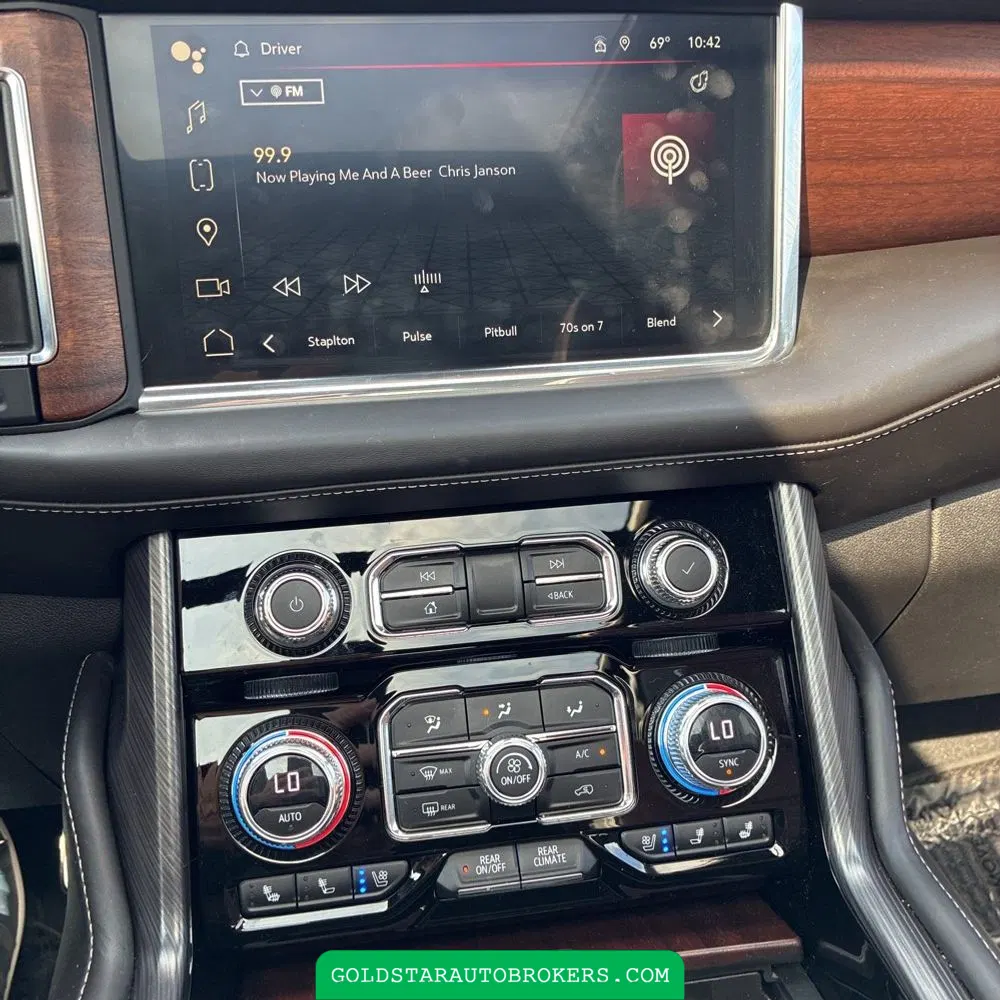 2023 GMC Yukon Denali Ultimate