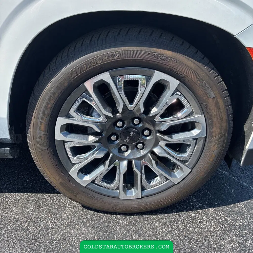 2023 GMC Yukon Denali Ultimate