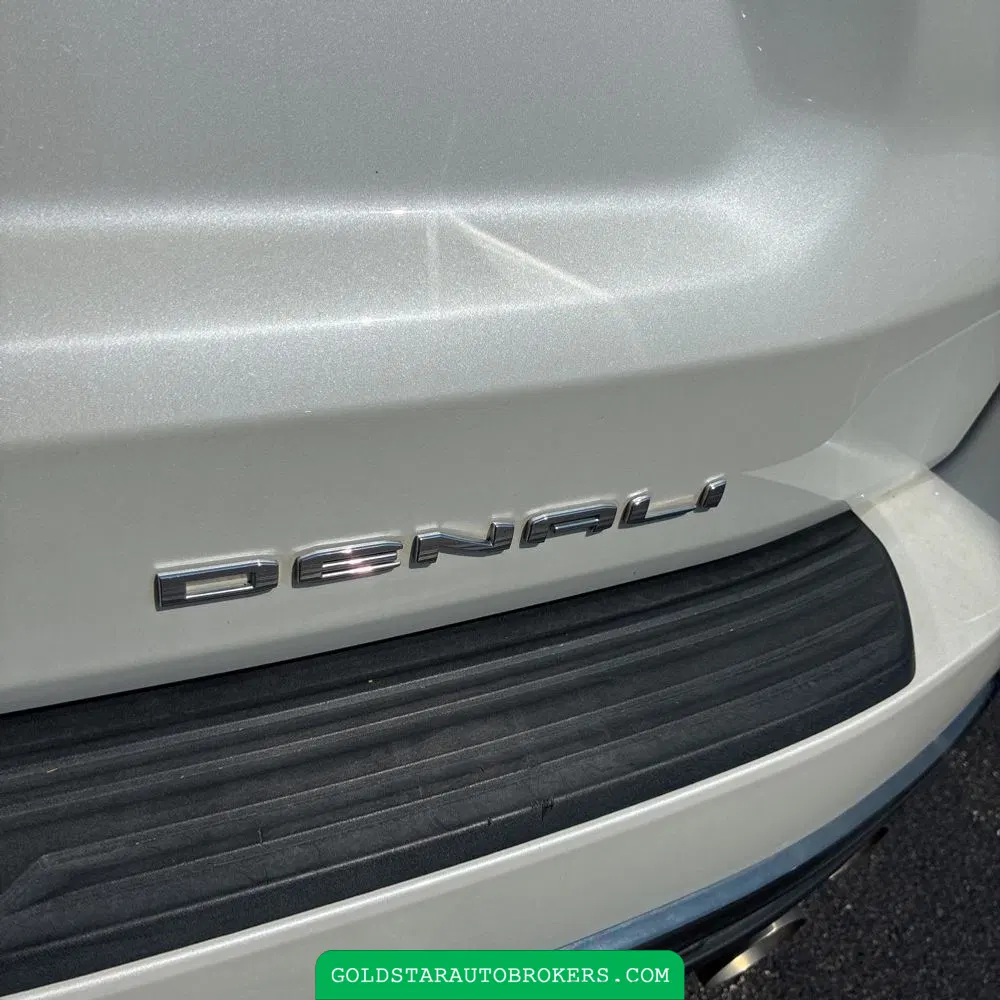 2023 GMC Yukon Denali Ultimate