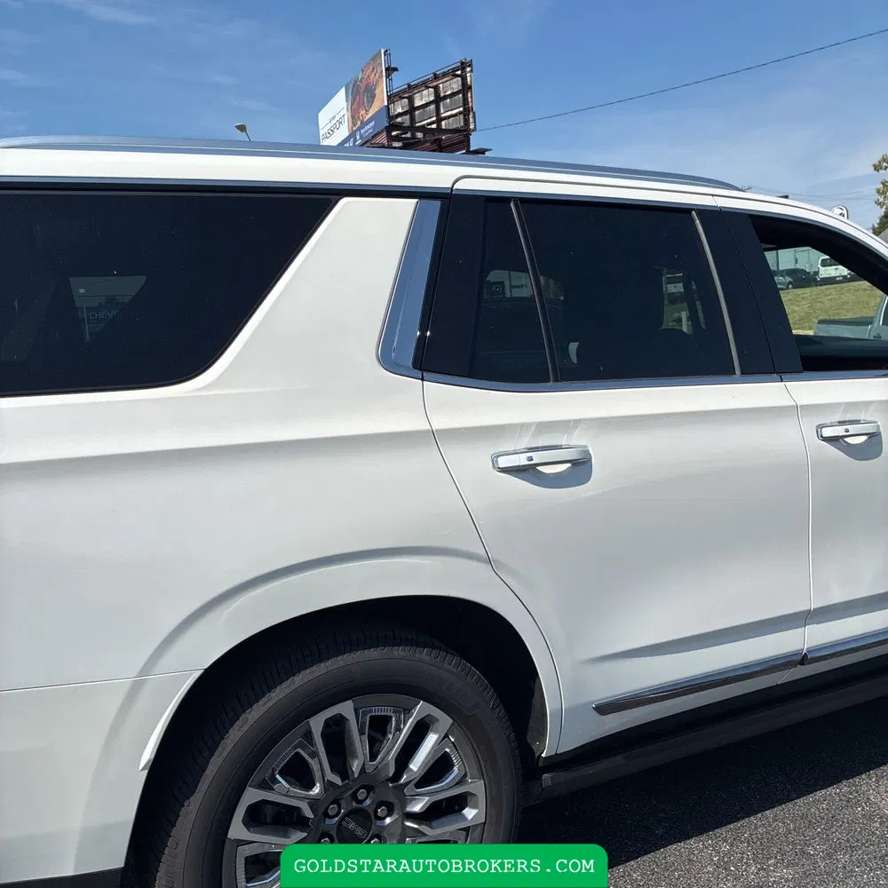 2023 GMC Yukon Denali Ultimate