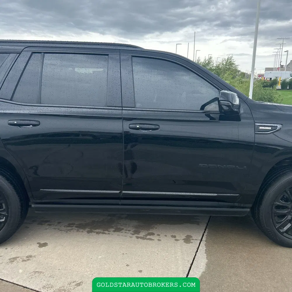2023 GMC Yukon Denali Ultimate