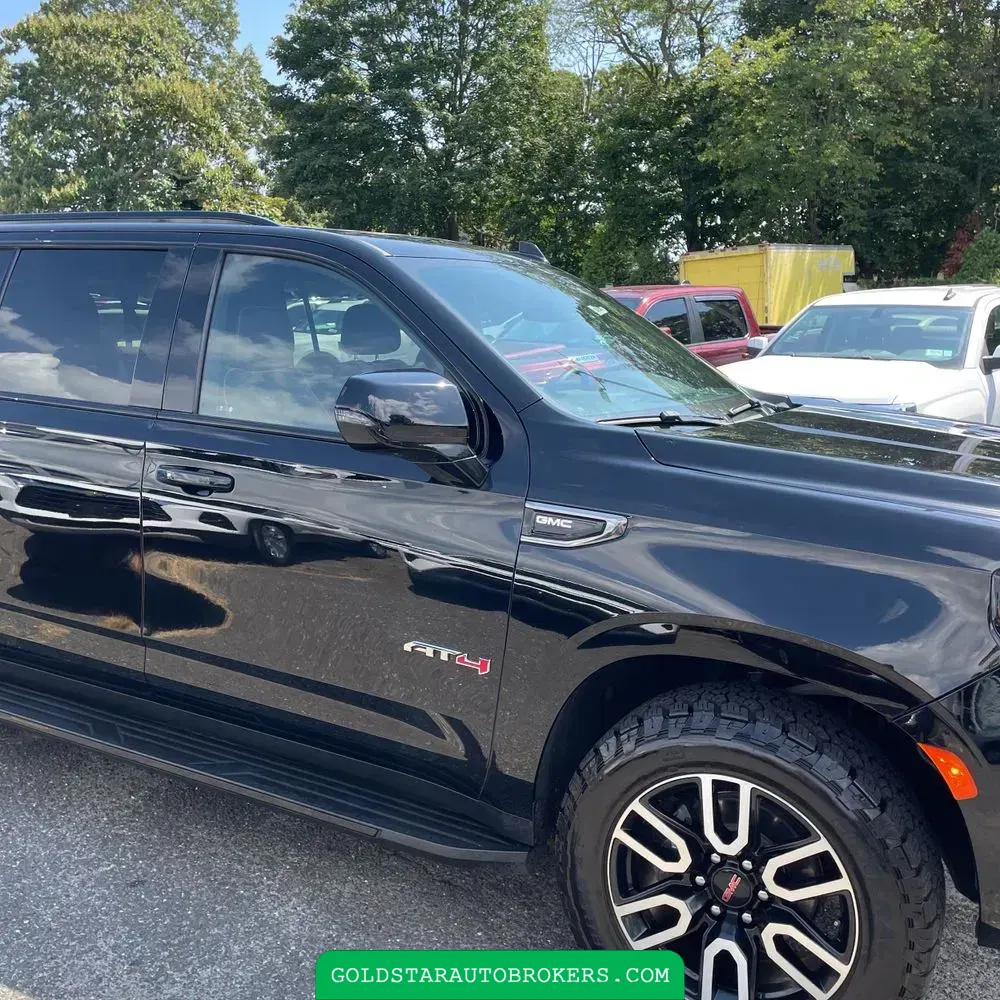2022 GMC Yukon XL AT4