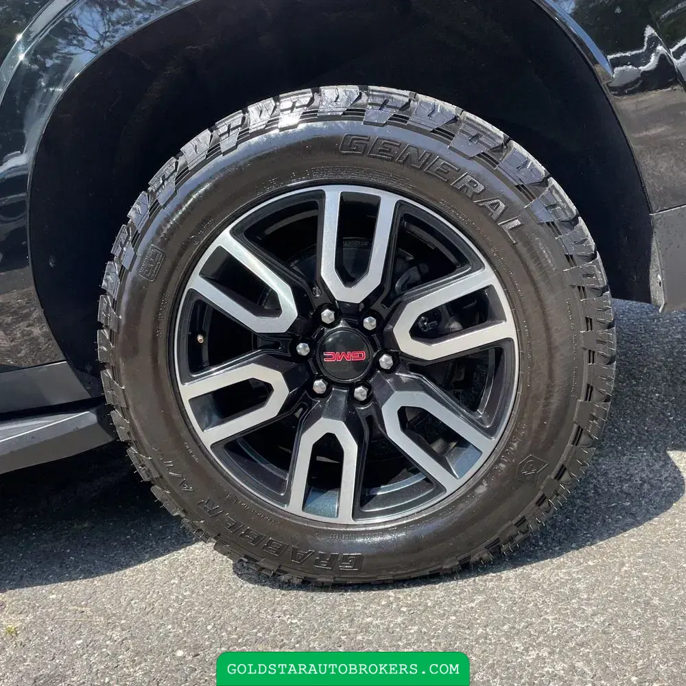 2022 GMC Yukon XL AT4