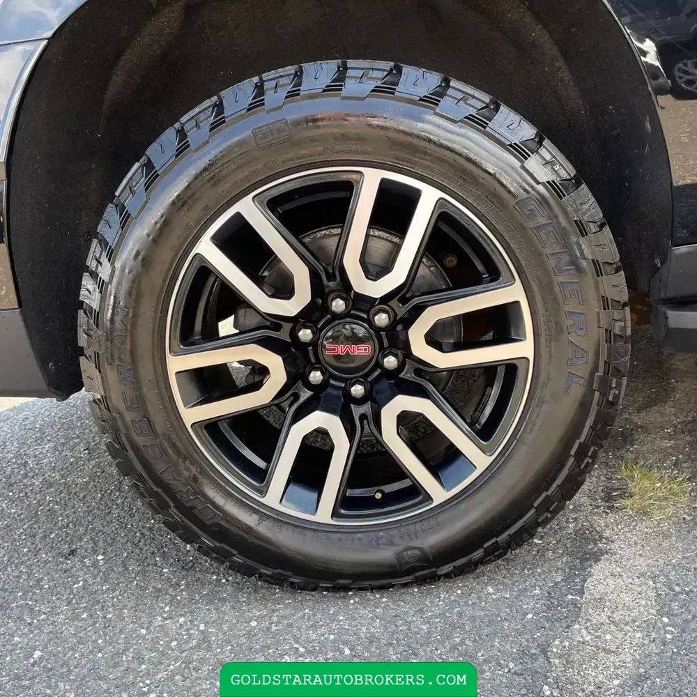 2022 GMC Yukon XL AT4