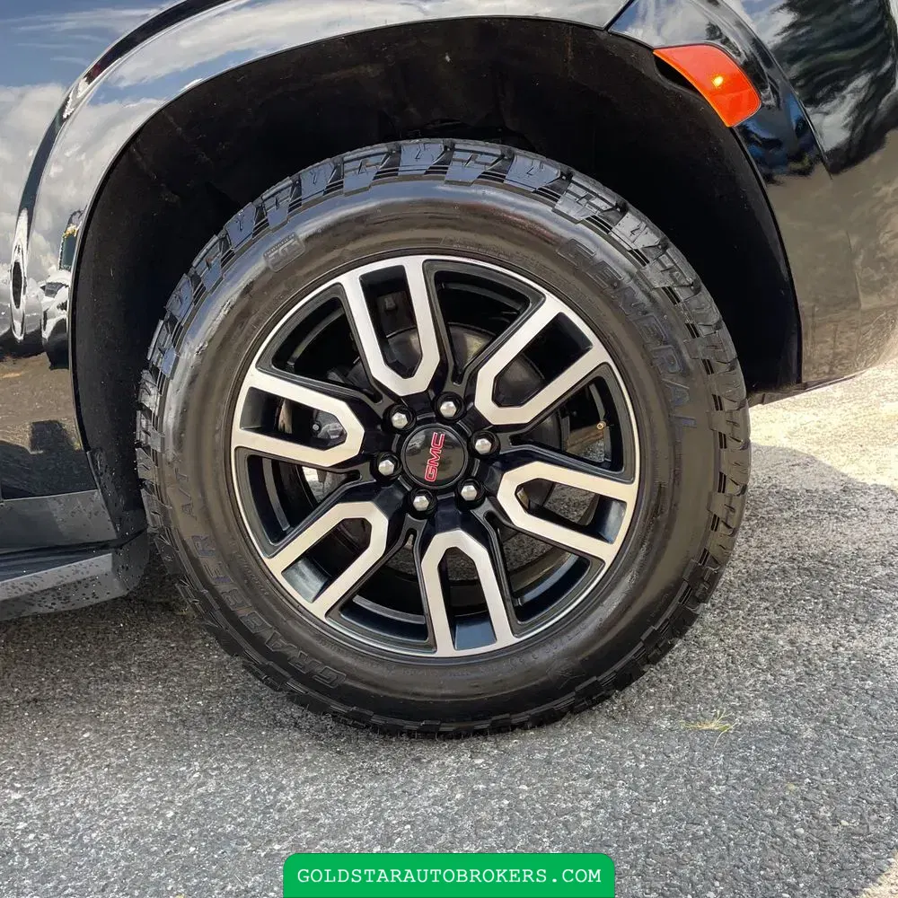 2022 GMC Yukon XL AT4