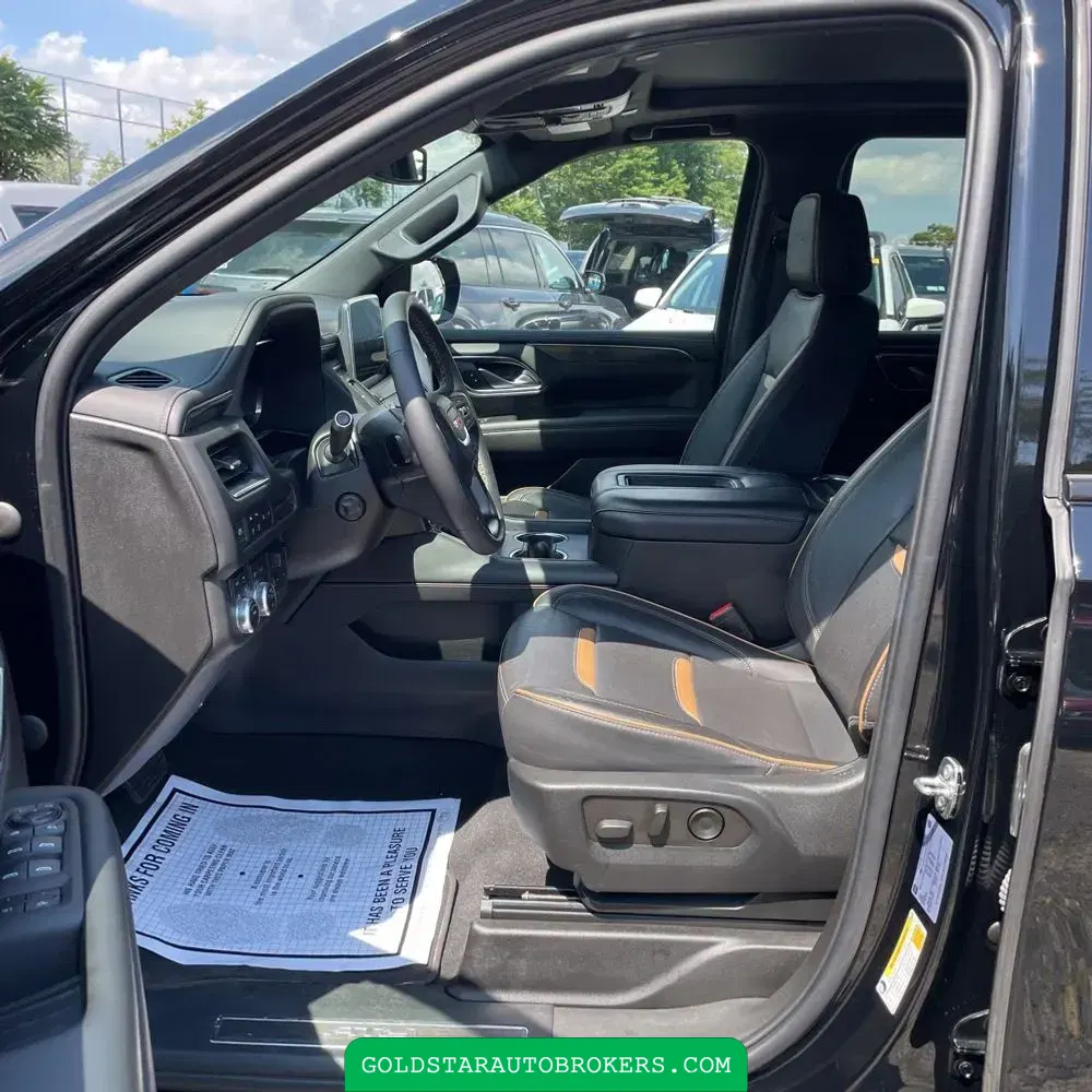 2022 GMC Yukon XL AT4