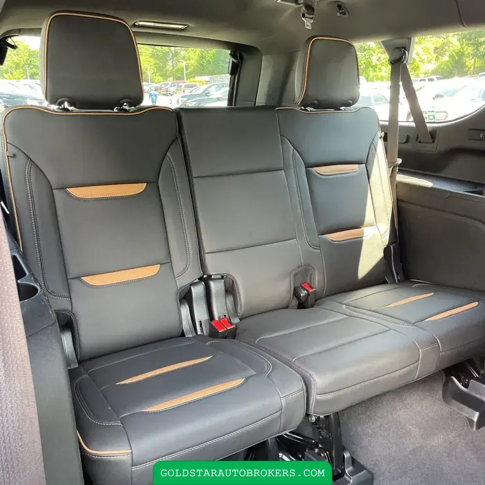 2022 GMC Yukon XL AT4