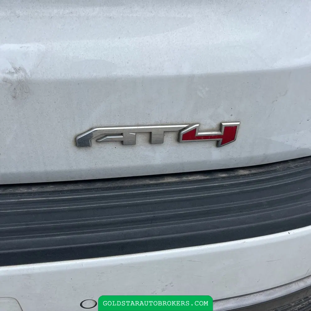 2022 GMC Yukon XL AT4