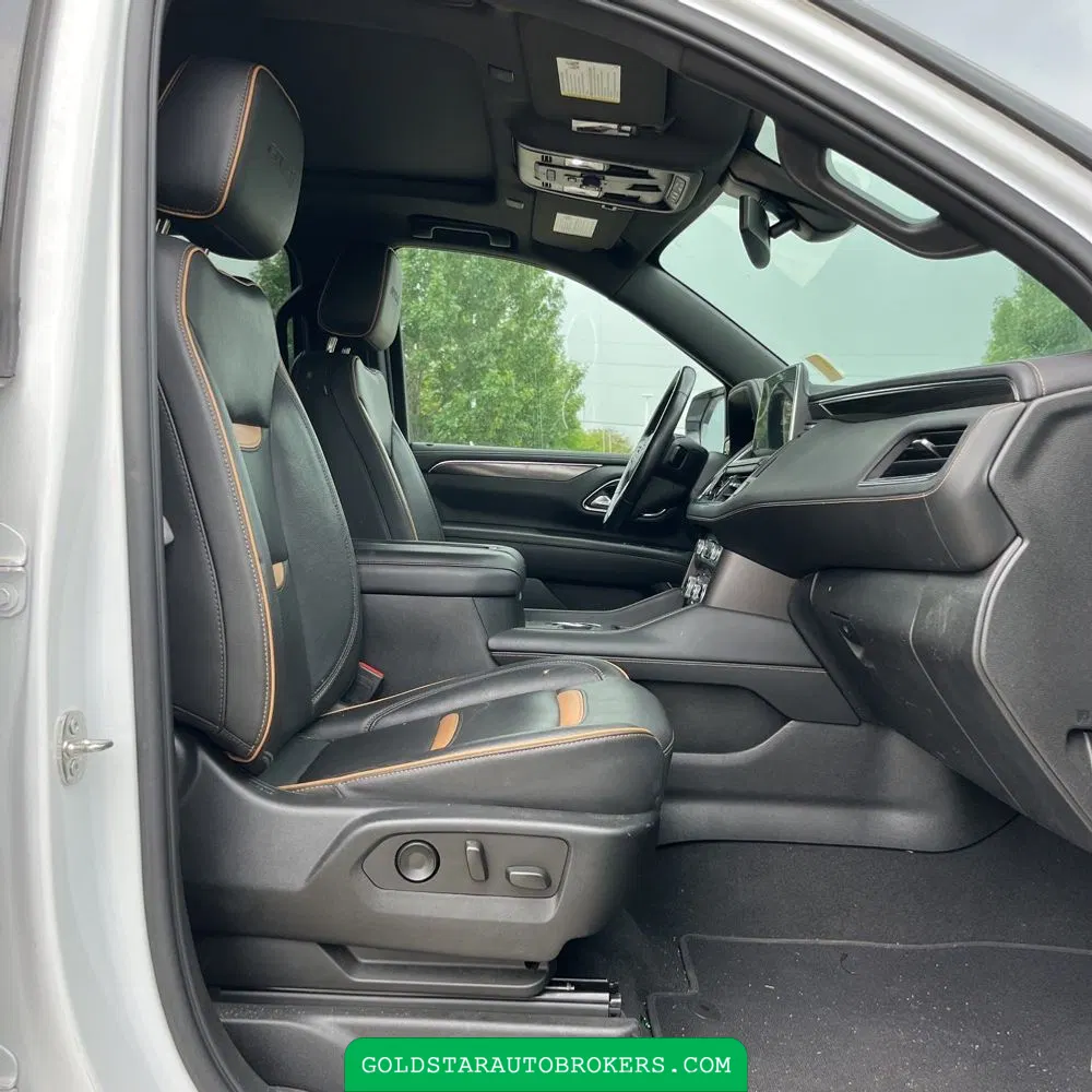 2022 GMC Yukon XL AT4