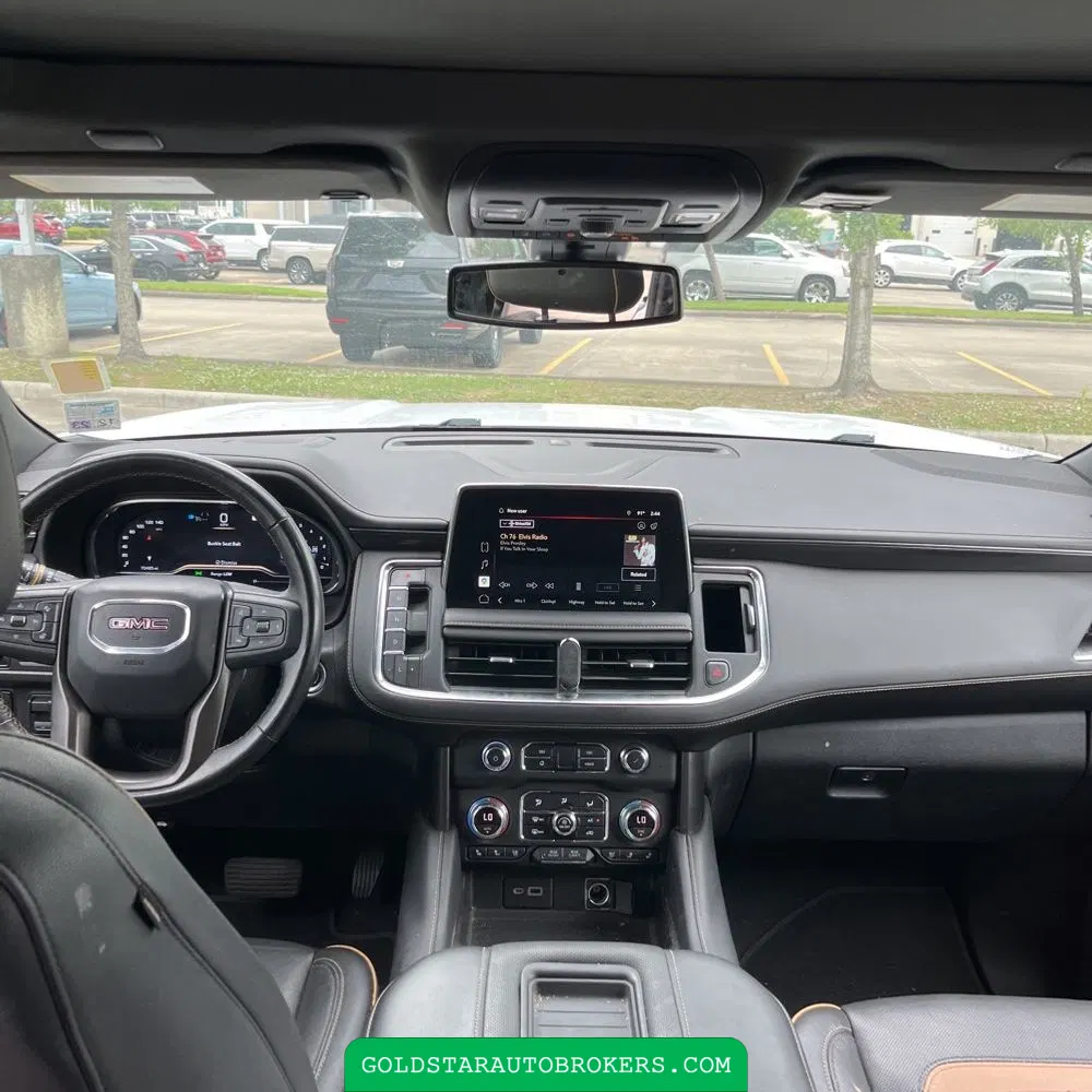 2022 GMC Yukon XL AT4