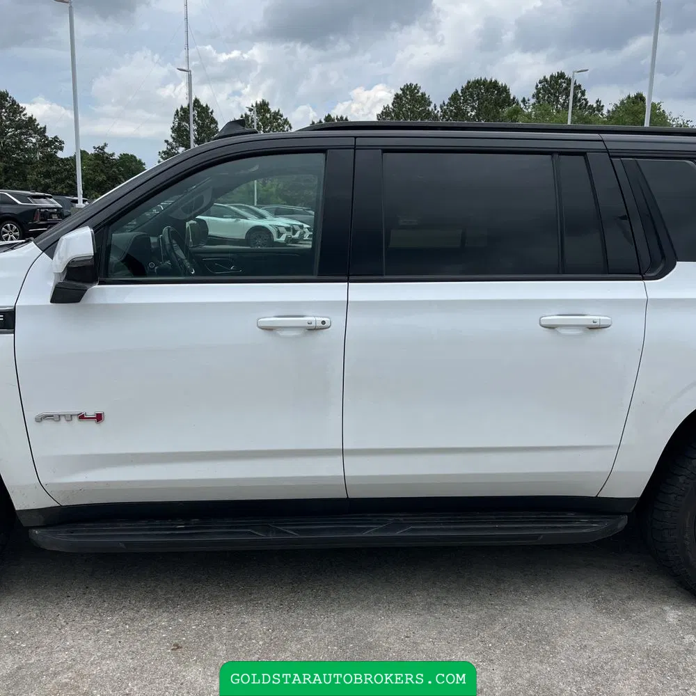 2022 GMC Yukon XL AT4