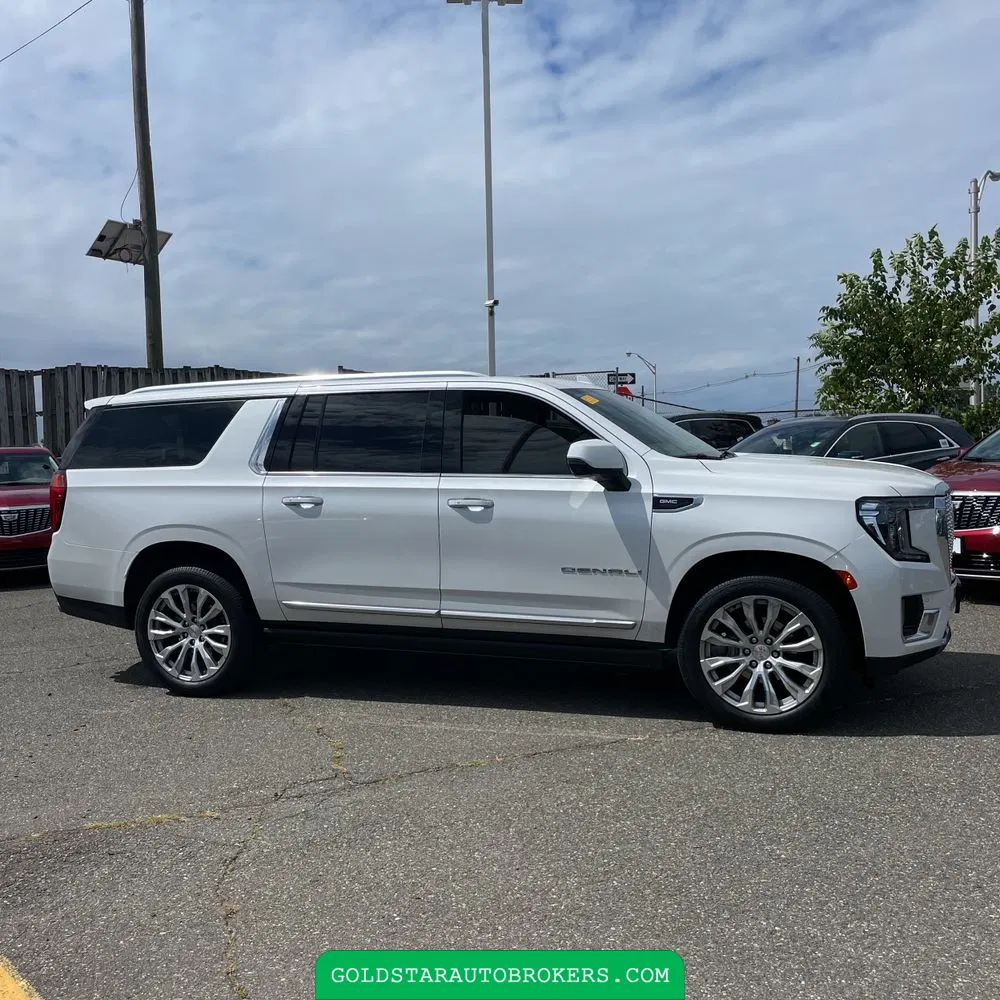 2023 GMC Yukon XL Denali