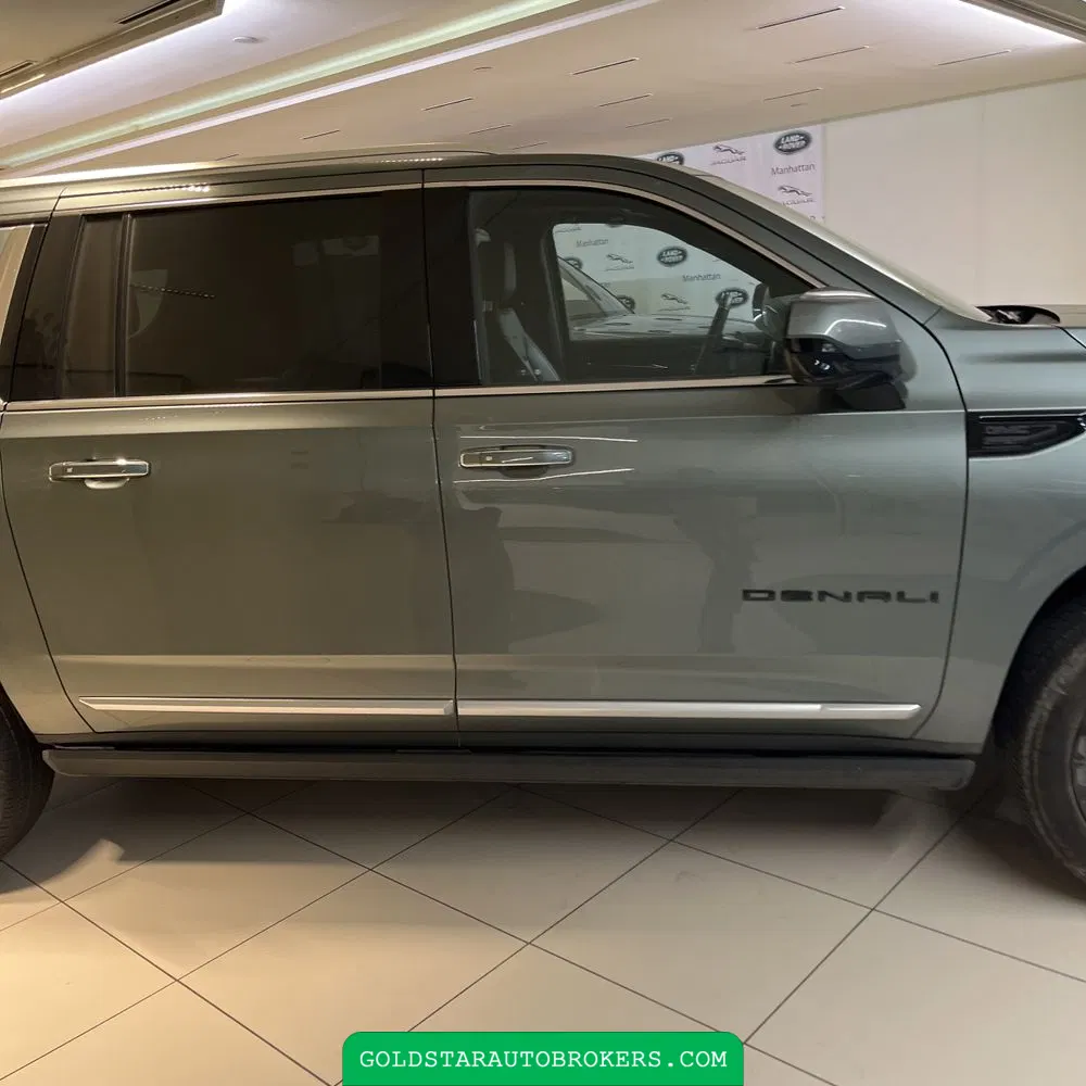 2023 GMC Yukon XL Denali
