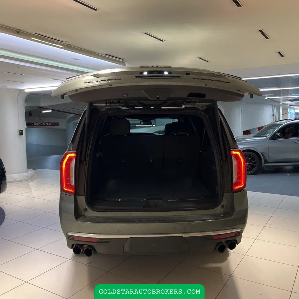 2023 GMC Yukon XL Denali