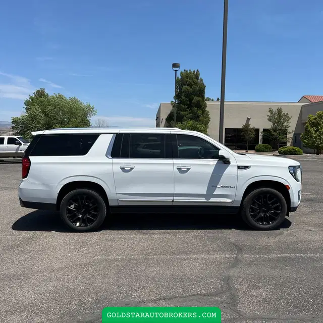 2022 GMC Yukon XL Denali
