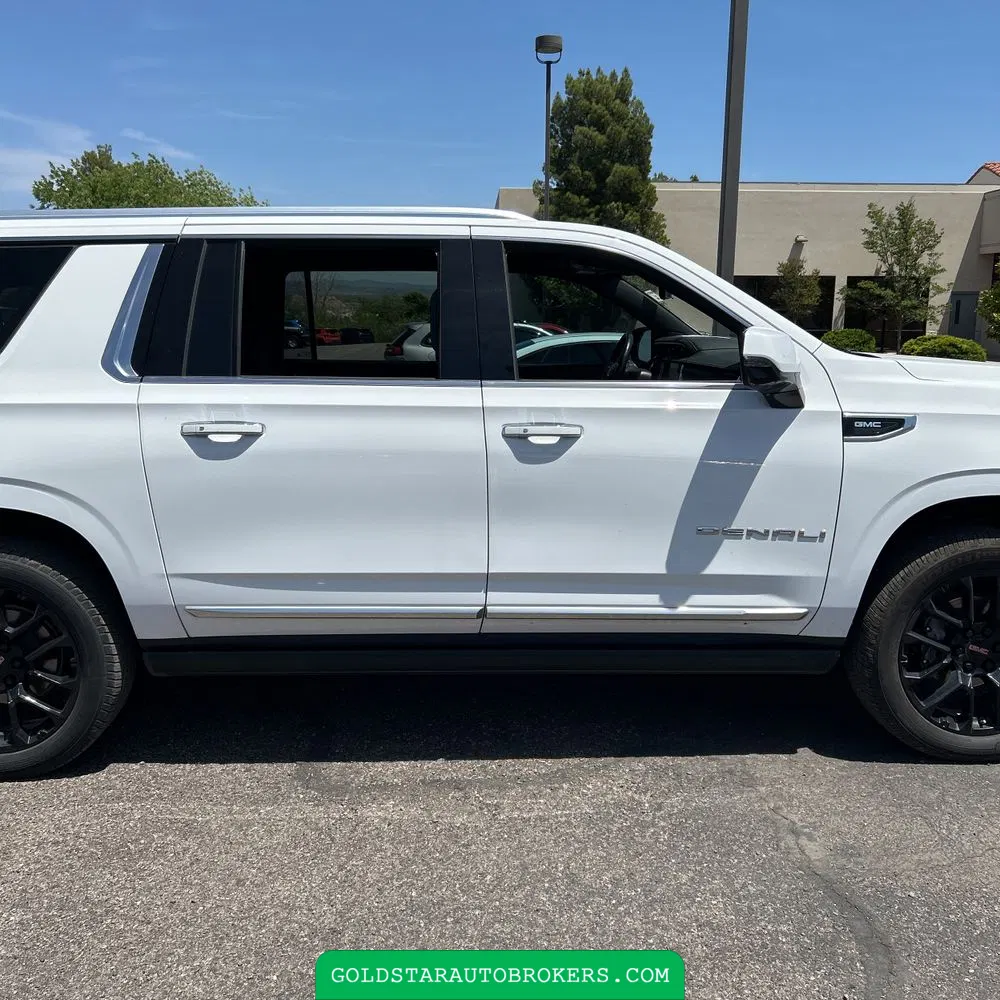 2022 GMC Yukon XL Denali