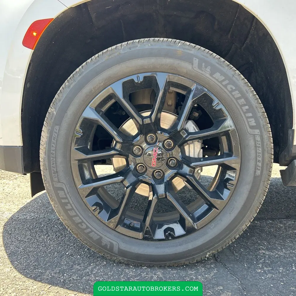2022 GMC Yukon XL Denali