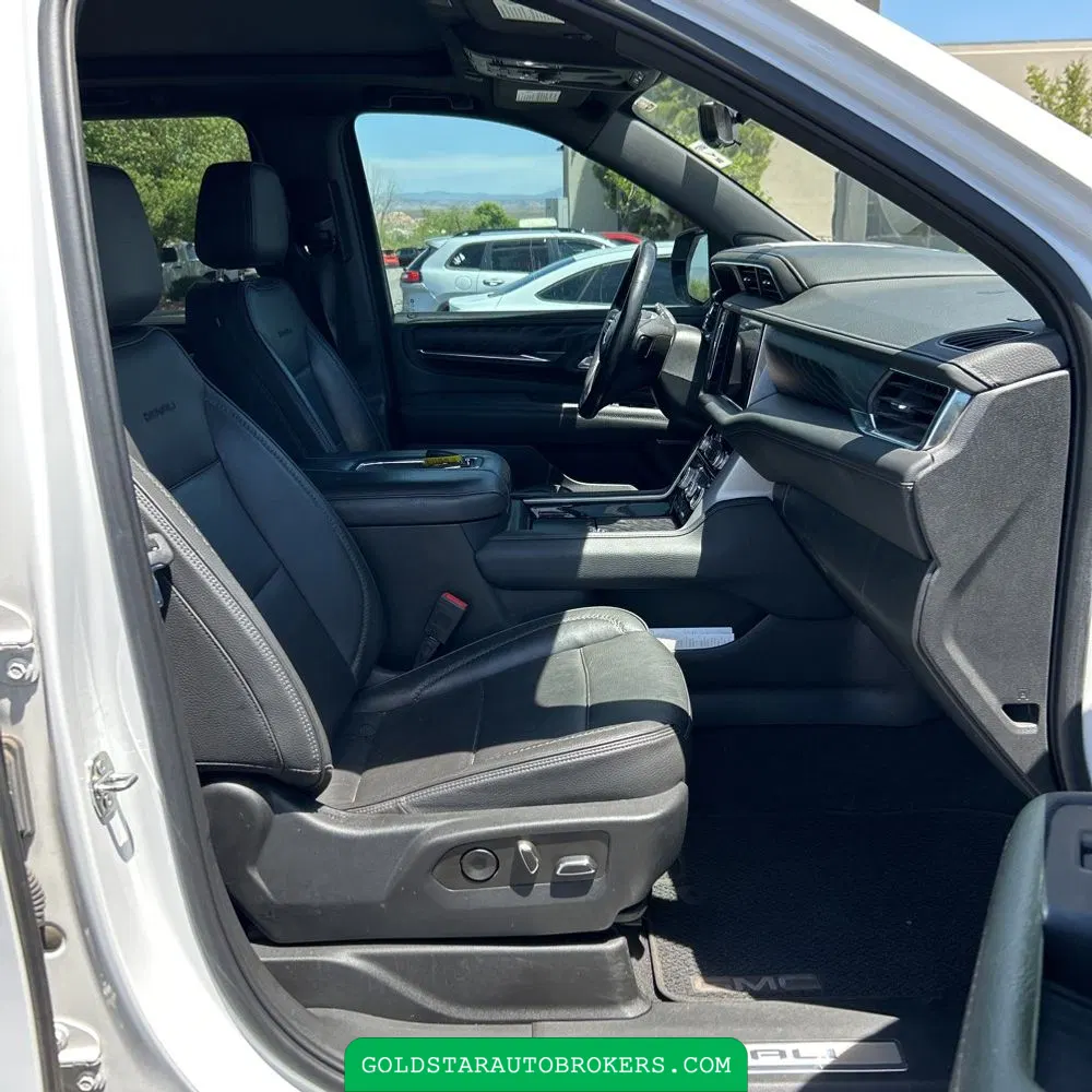 2022 GMC Yukon XL Denali