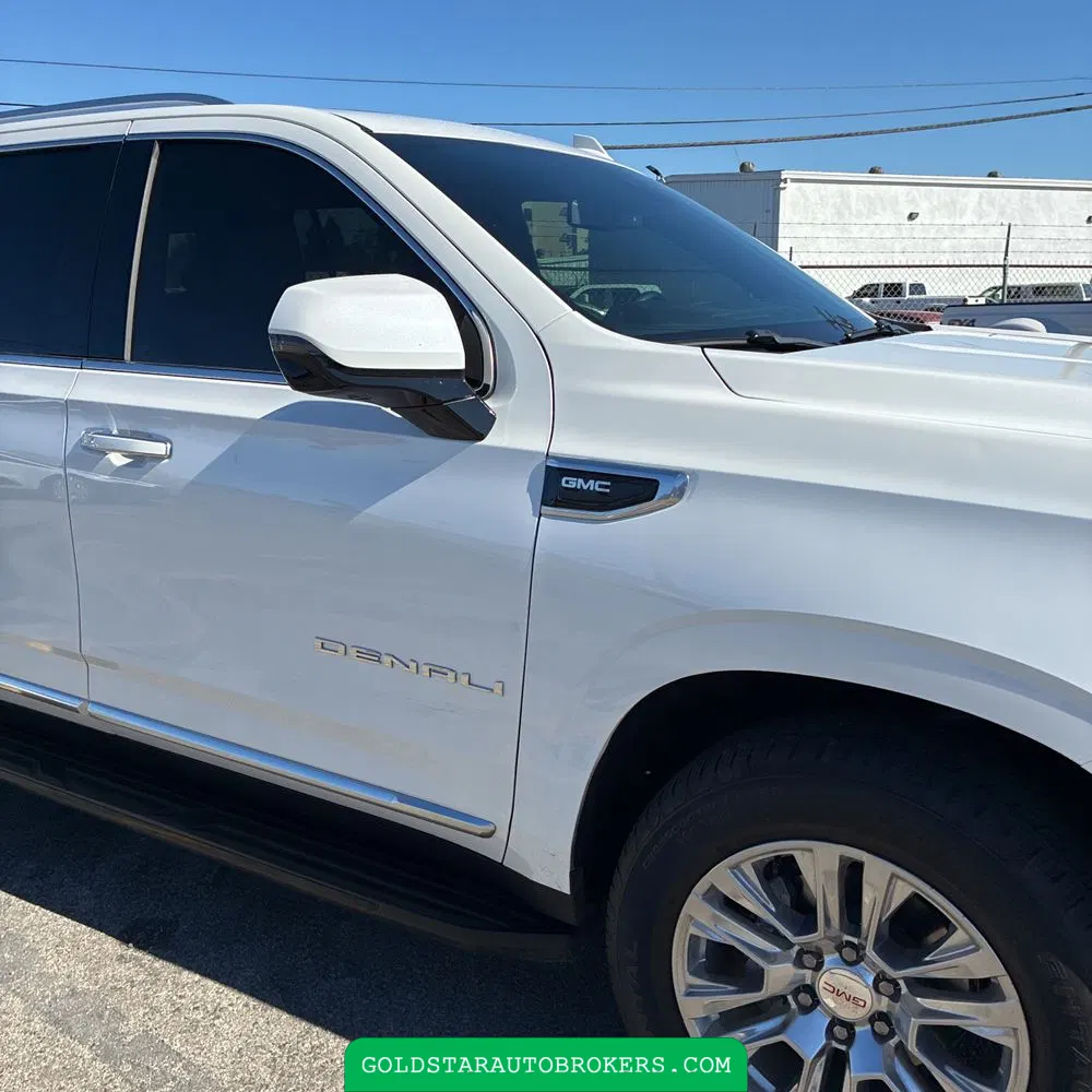 2023 GMC Yukon XL Denali