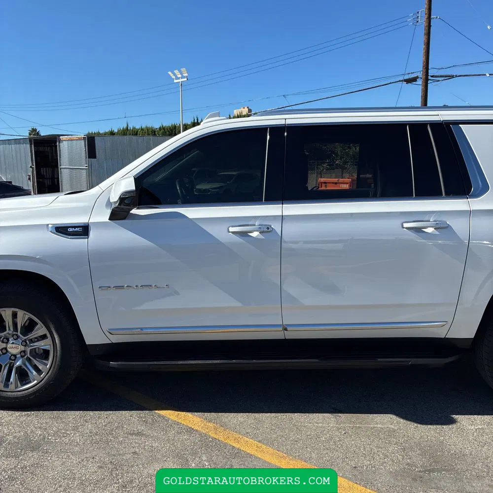 2023 GMC Yukon XL Denali