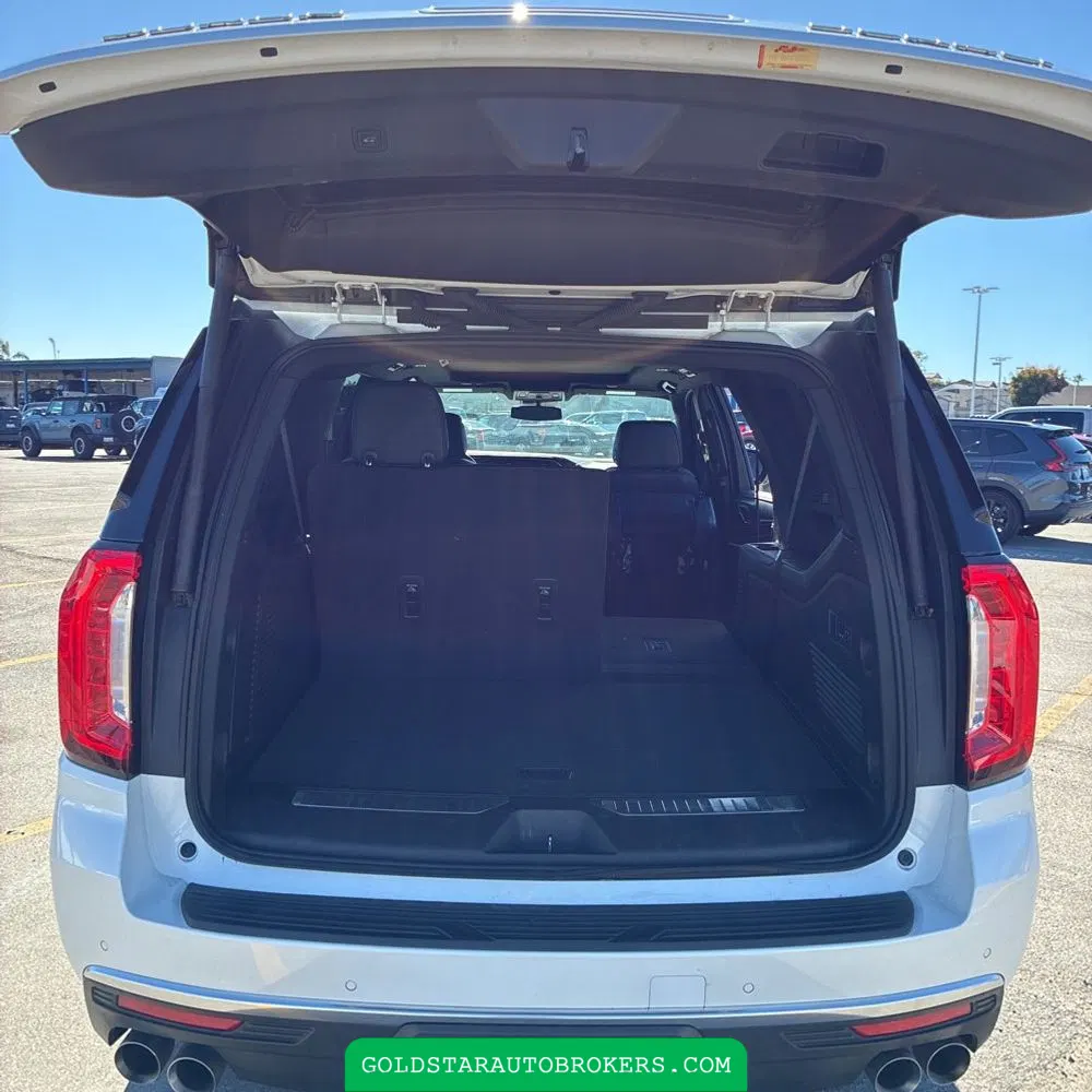 2023 GMC Yukon XL Denali