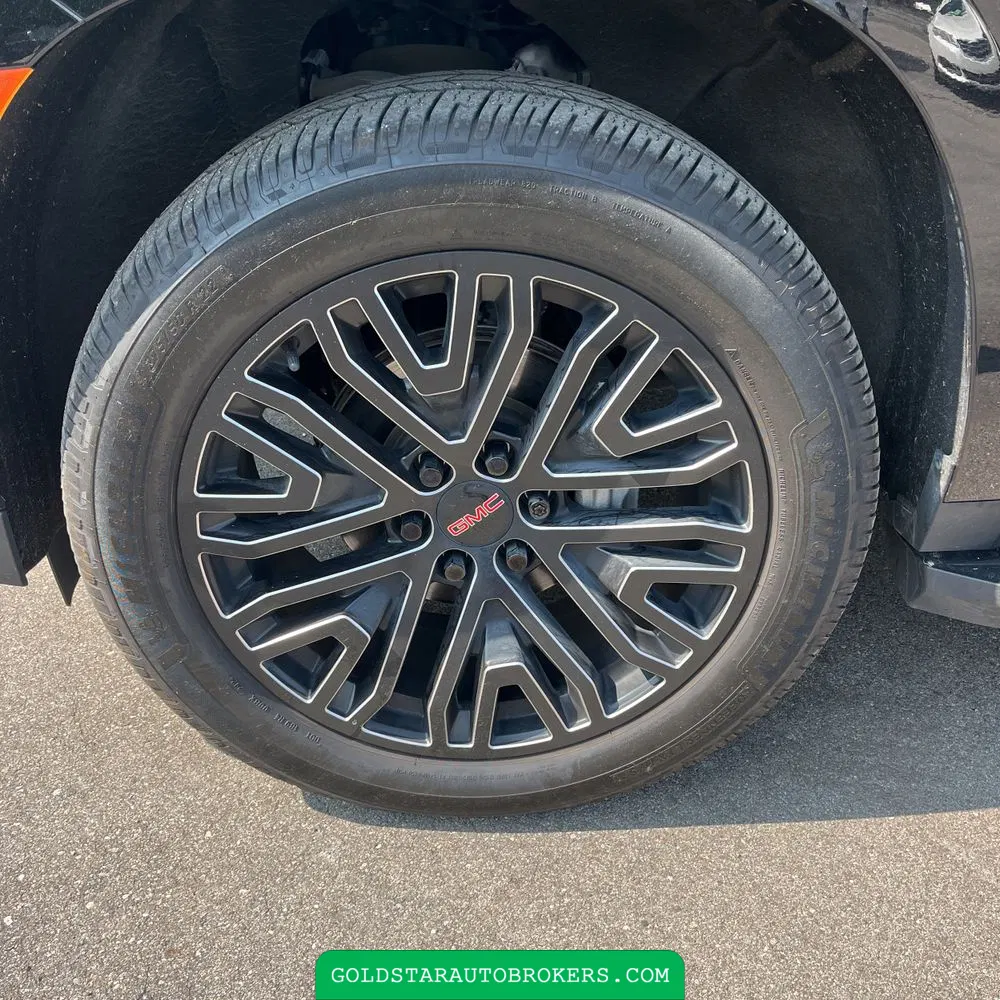 2022 GMC Yukon XL Denali