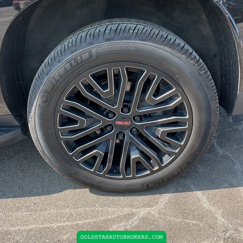 2022 GMC Yukon XL Denali