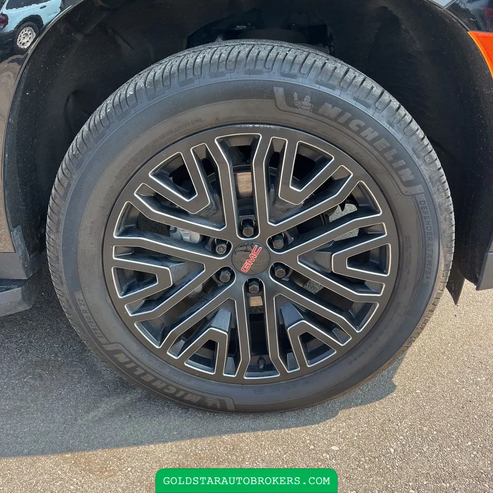 2022 GMC Yukon XL Denali
