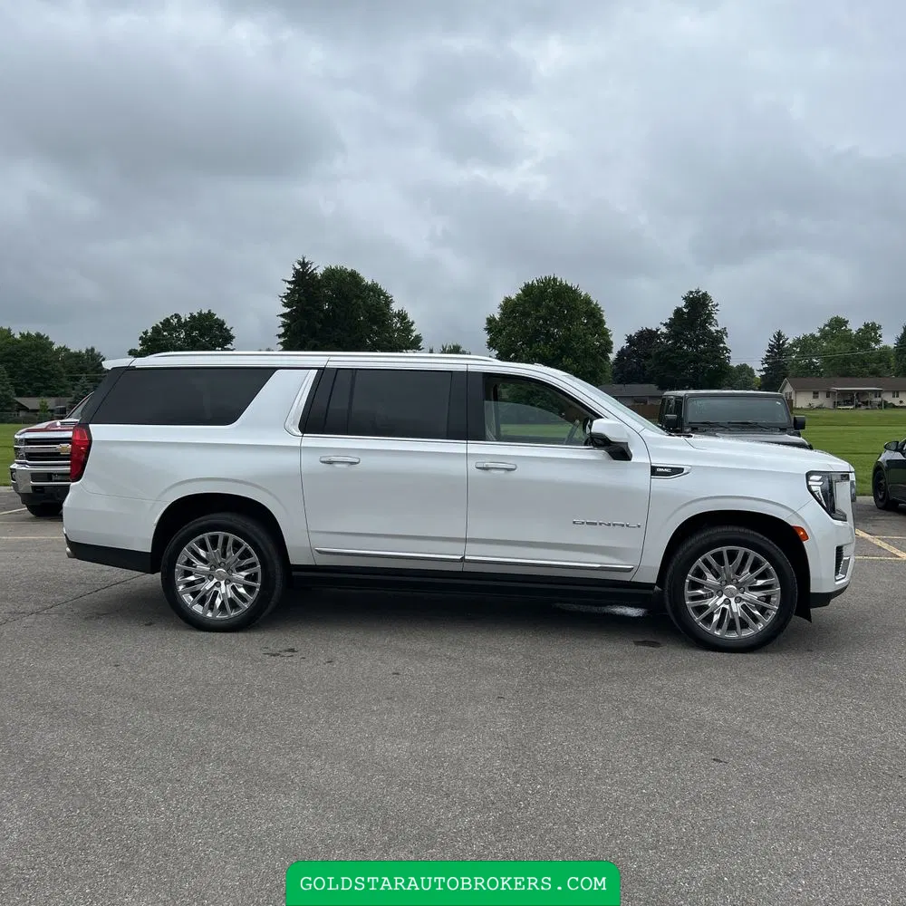 2023 GMC Yukon XL Denali