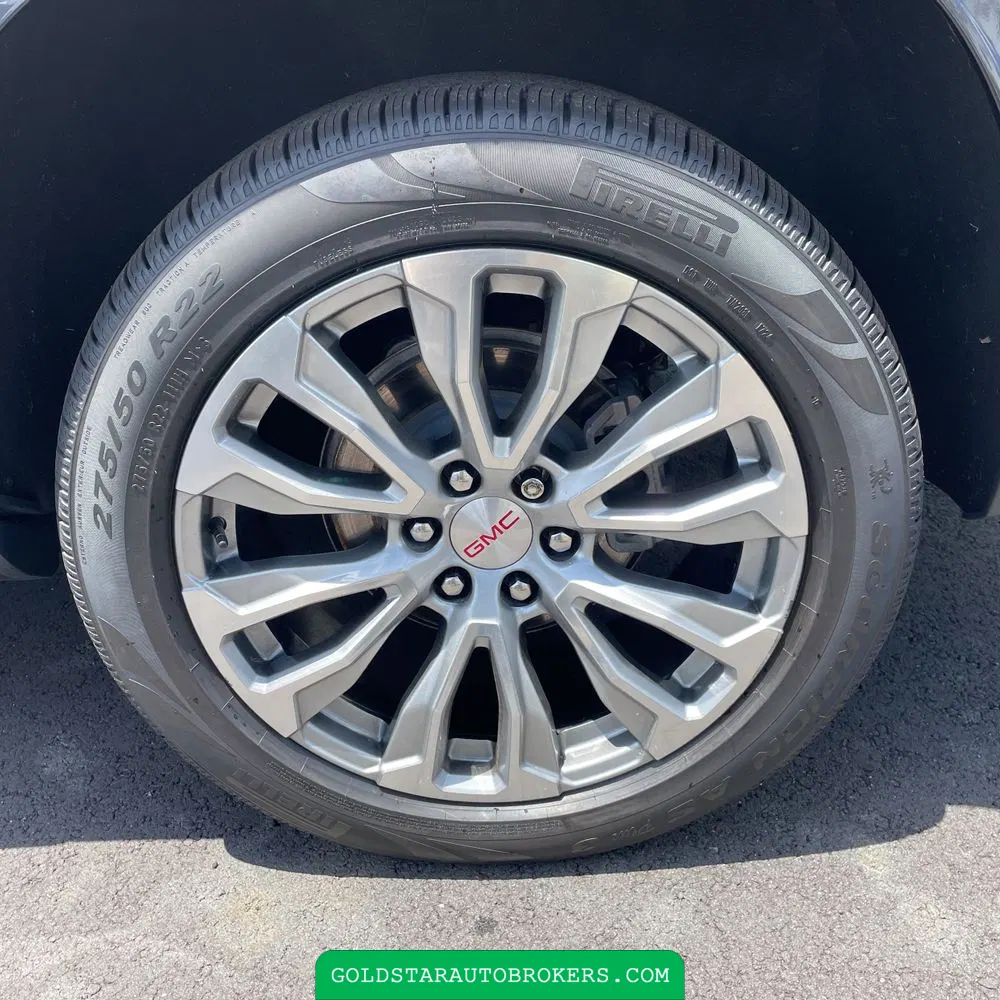 2023 GMC Yukon XL Denali