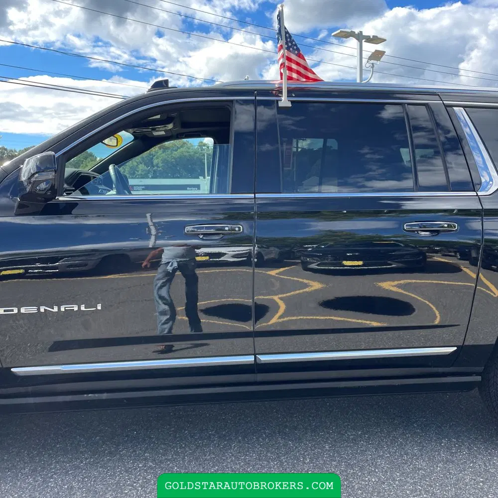 2023 GMC Yukon XL Denali