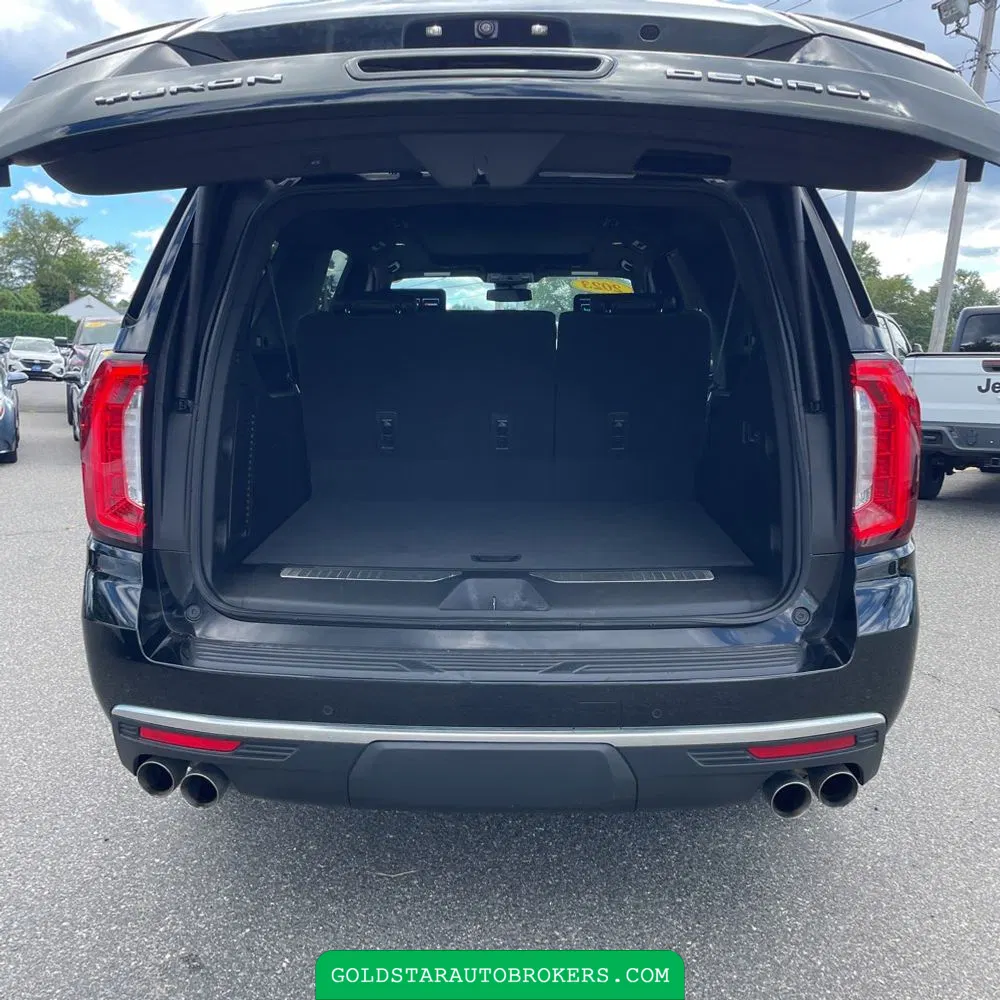2023 GMC Yukon XL Denali