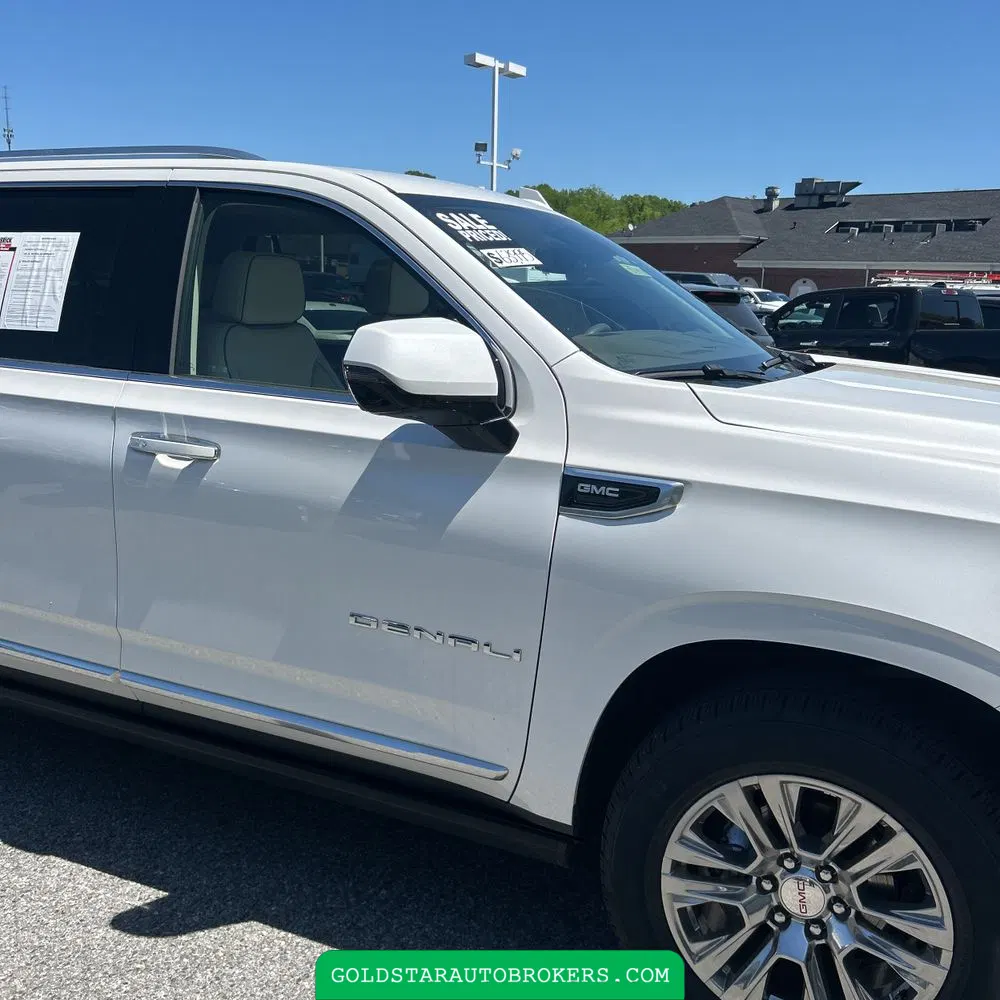 2022 GMC Yukon XL Denali