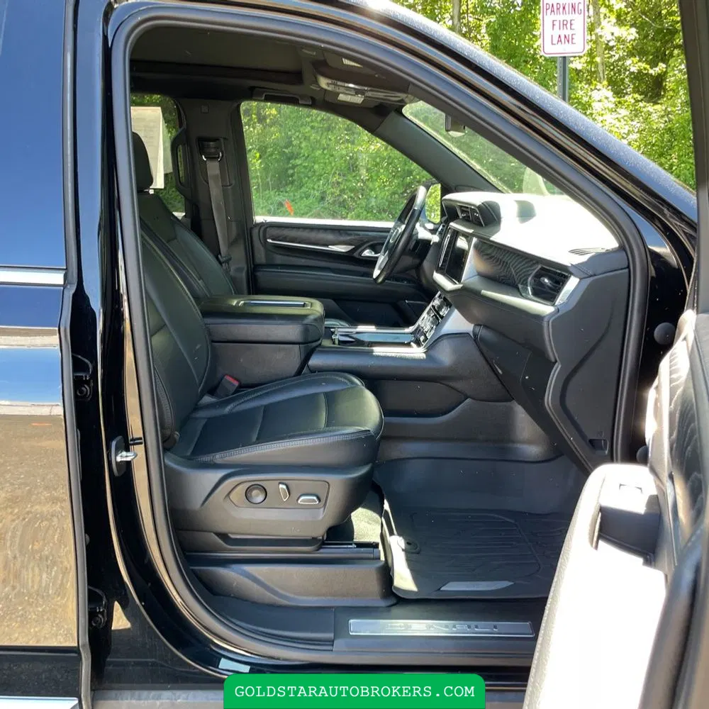2023 GMC Yukon XL Denali