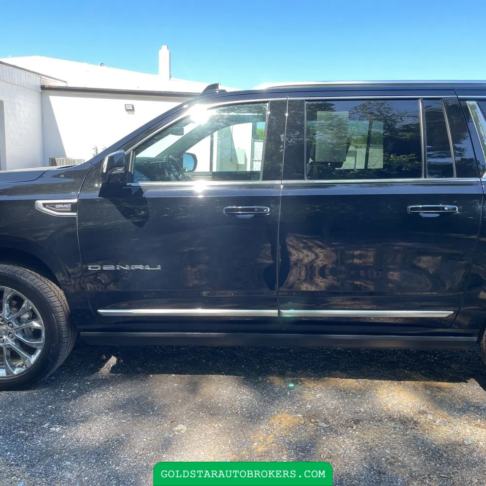 2023 GMC Yukon XL Denali