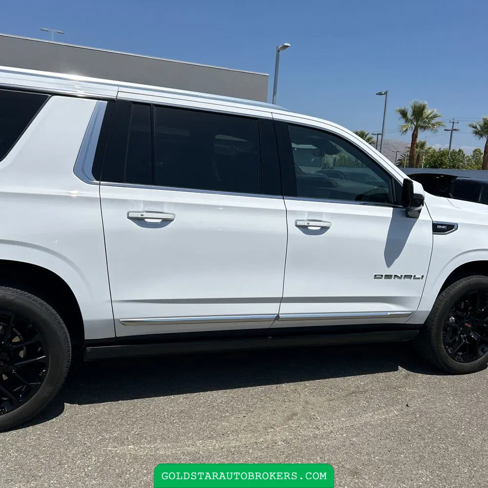 2023 GMC Yukon XL Denali