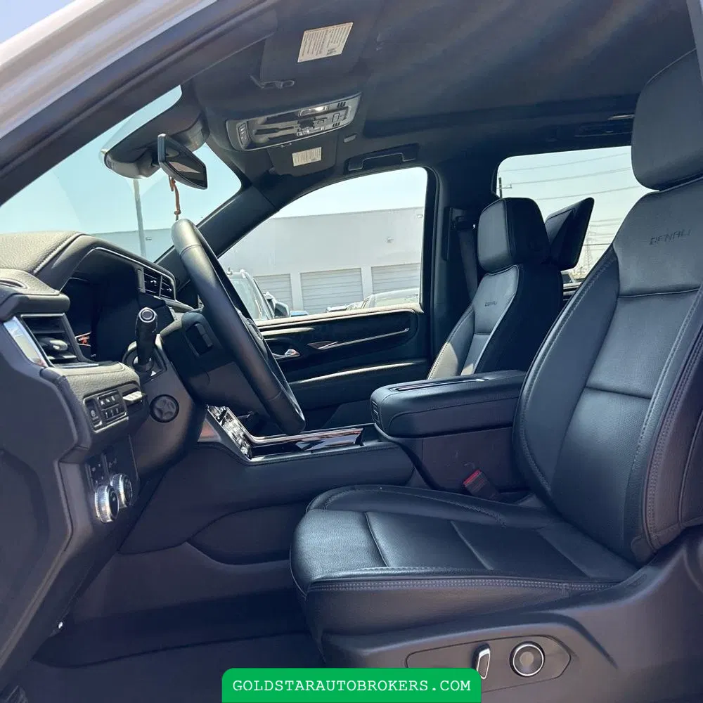 2023 GMC Yukon XL Denali