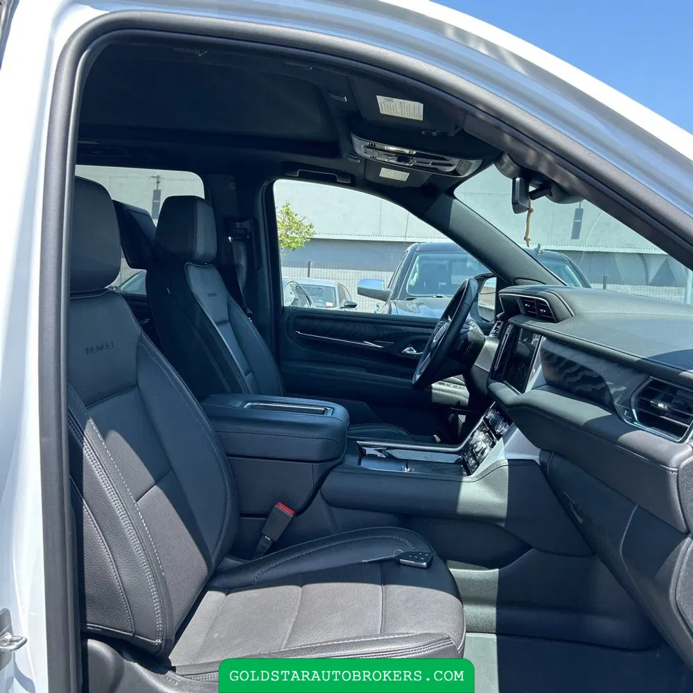 2023 GMC Yukon XL Denali