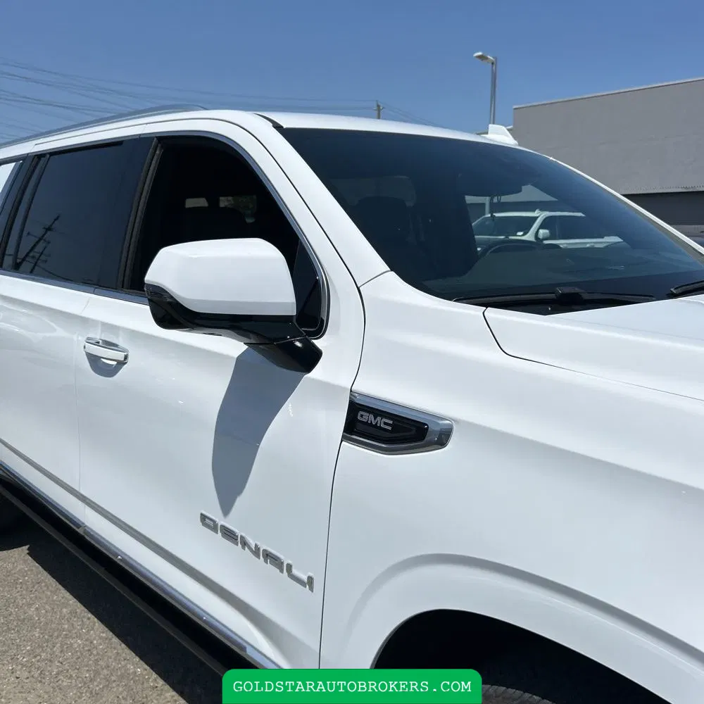 2023 GMC Yukon XL Denali