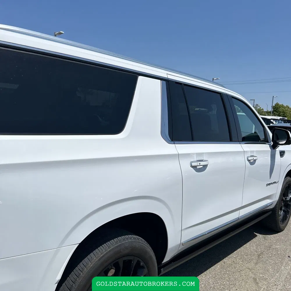2023 GMC Yukon XL Denali