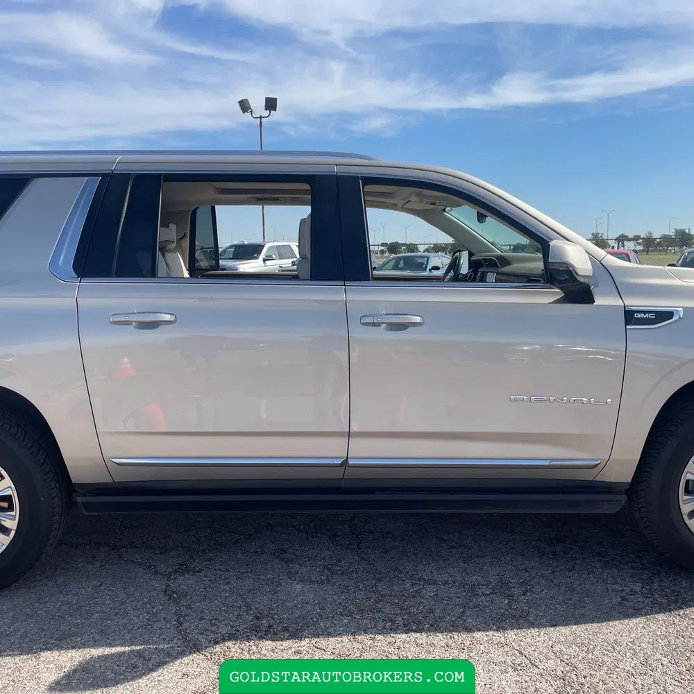 2023 GMC Yukon XL Denali