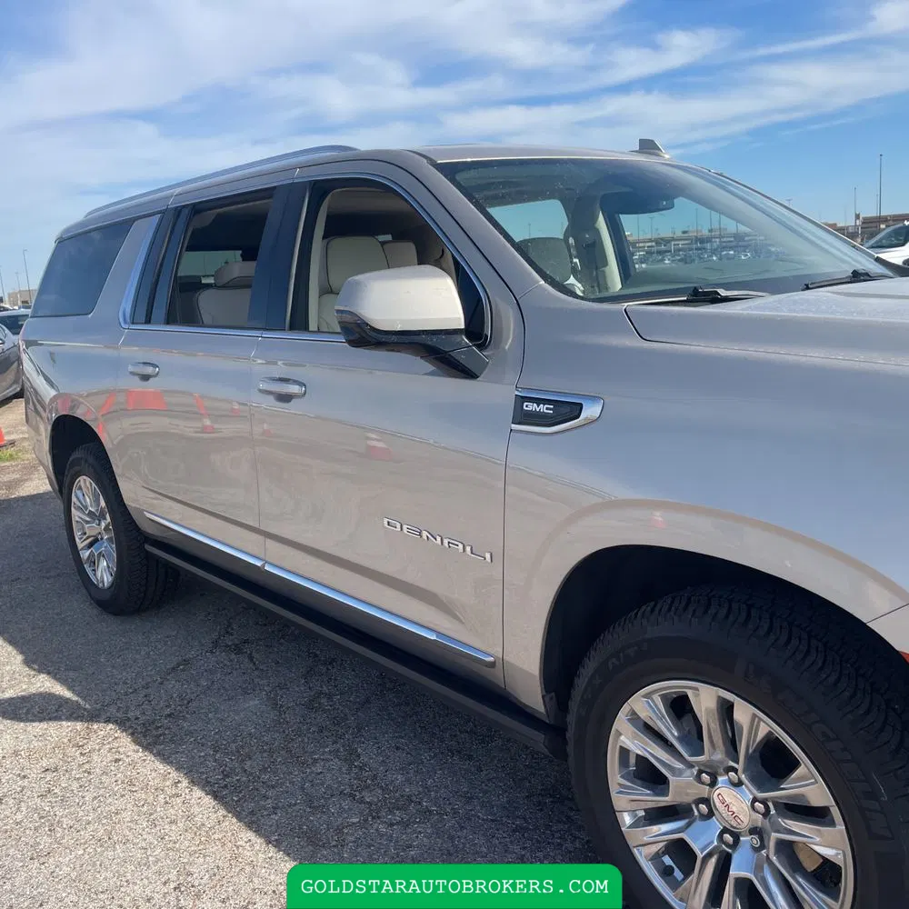 2023 GMC Yukon XL Denali
